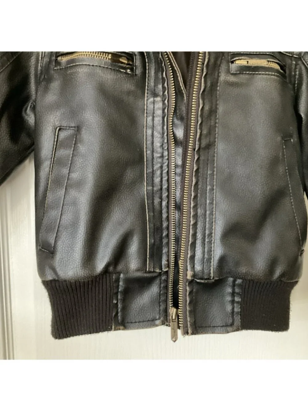 Black Rivet Size 3T Childs Faux Leather Bomber Jacket Black Color w Zip Out Hood